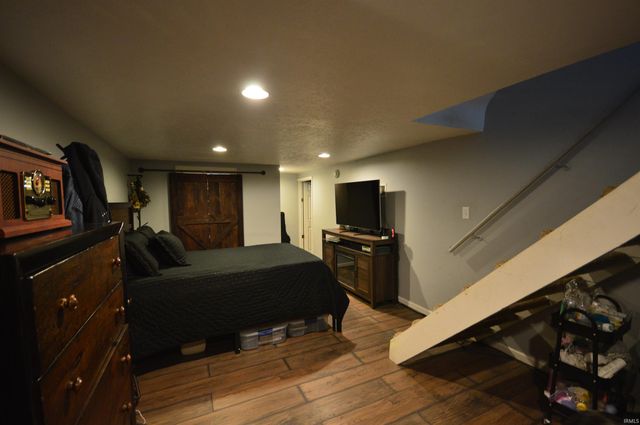 54335 Maple Lane Avenue, South Bend, IN 46635