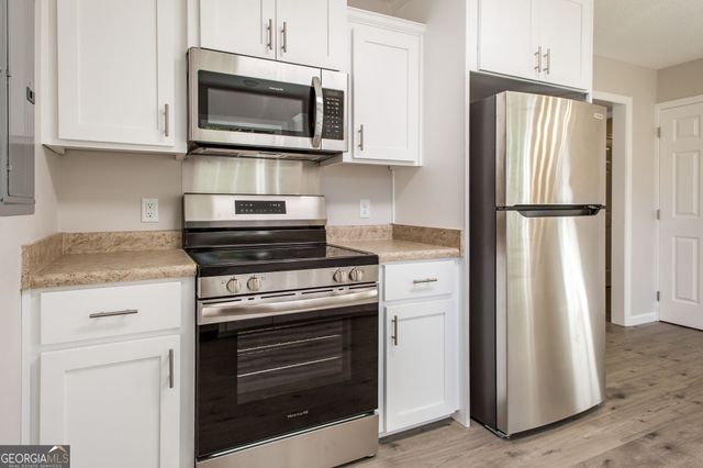 2350 Edgewood Street, Waycross, GA 31501