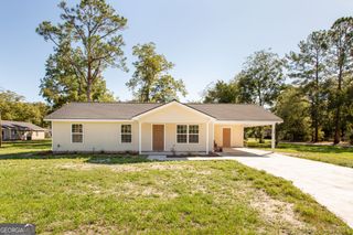 2350 Edgewood Street, Waycross, GA 31501