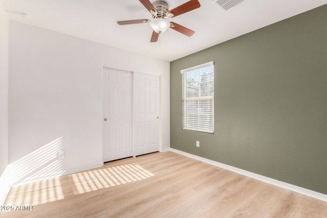 880 W HOT SPRINGS Trail, San Tan Valley, AZ 85140