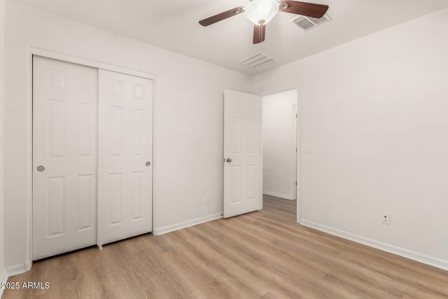 880 W HOT SPRINGS Trail, San Tan Valley, AZ 85140