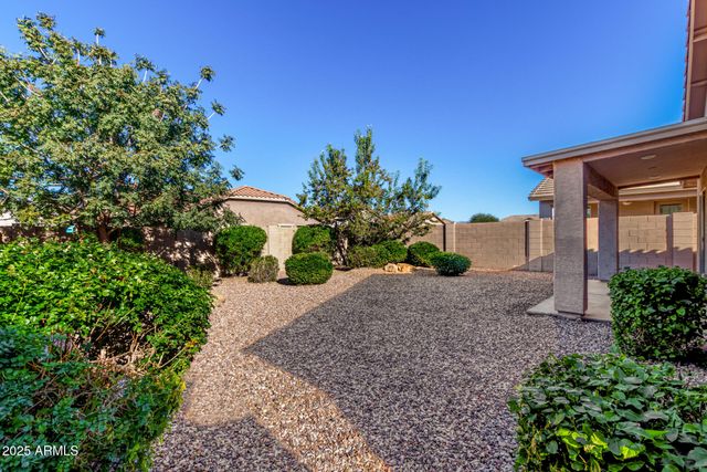 880 W HOT SPRINGS Trail, San Tan Valley, AZ 85140
