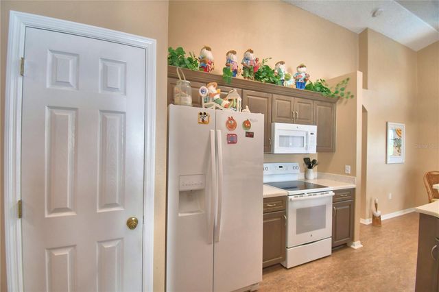 3034 BARBADOS LANE, Haines City, FL 33844
