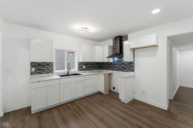 2718 Station Street, Indianapolis, IN 46218