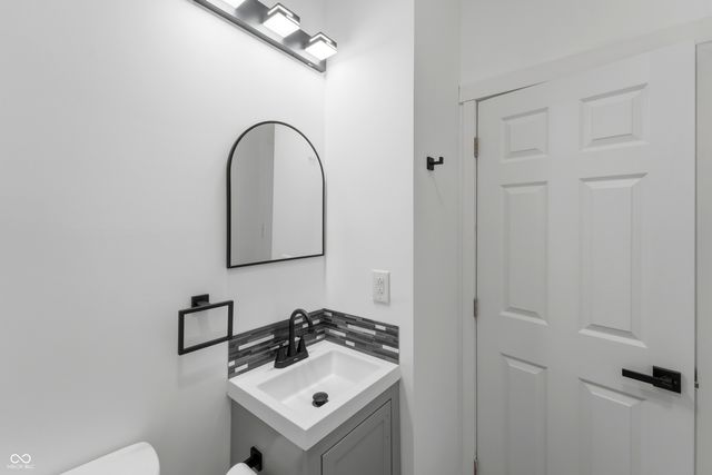 2718 Station Street, Indianapolis, IN 46218