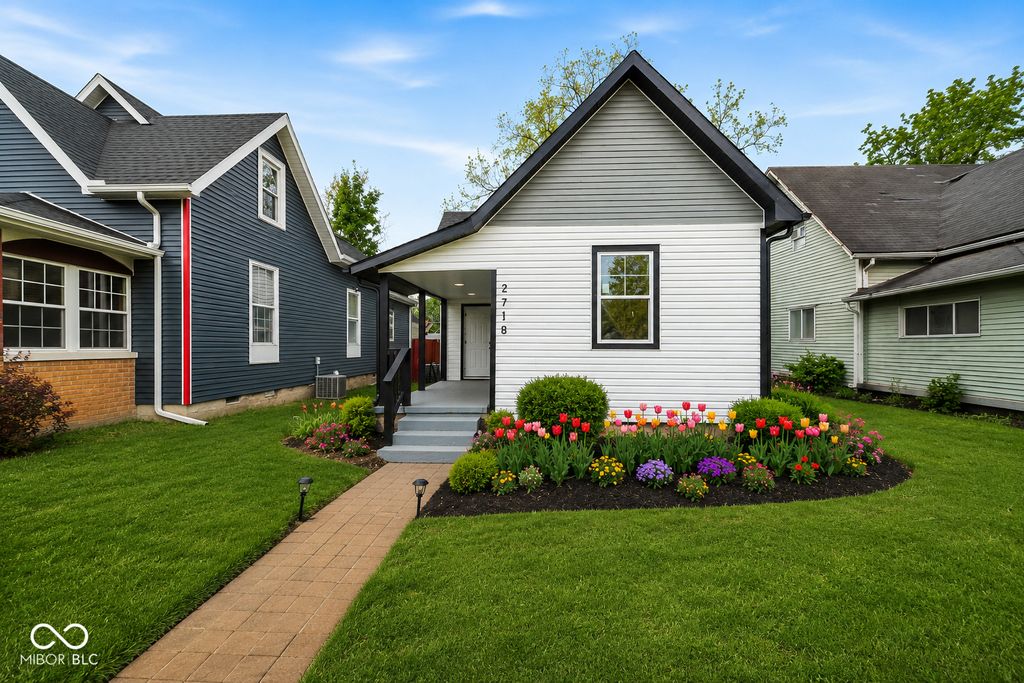 2718 Station Street, Indianapolis, IN 46218