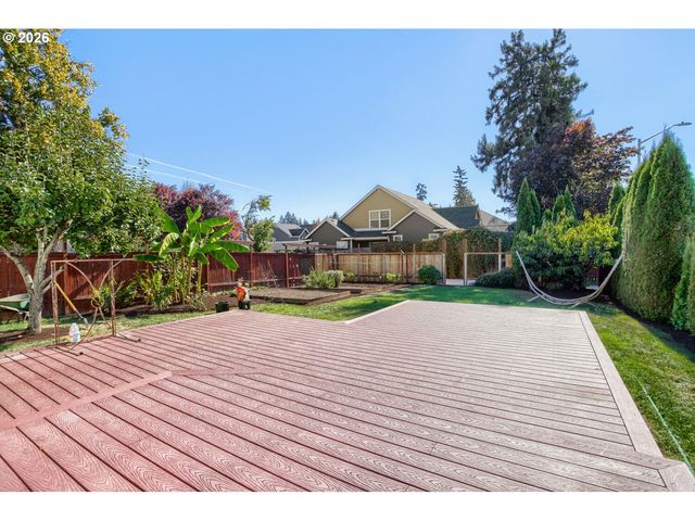 6508 Ne DOGWOOD St, Hillsboro, OR 97124