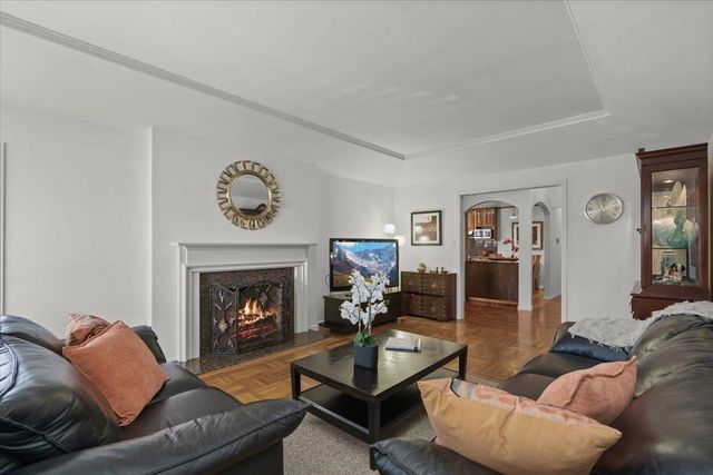 33 Escondido Avenue, San Francisco, CA 94132
