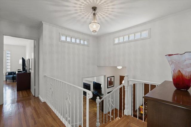 33 Escondido Avenue, San Francisco, CA 94132