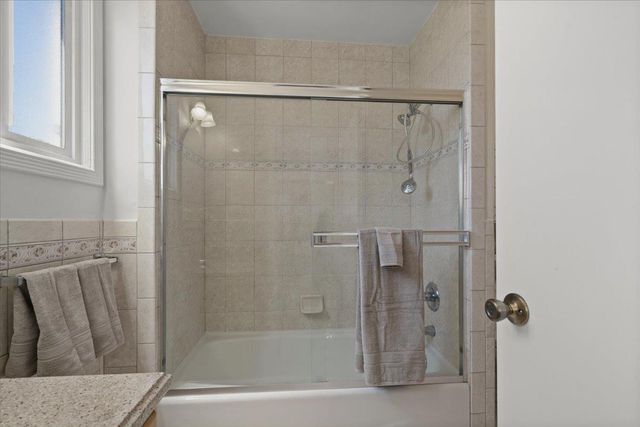 33 Escondido Avenue, San Francisco, CA 94132