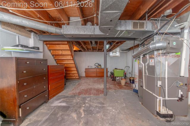 502 W Houstonia Avenue, Royal Oak, MI 48073