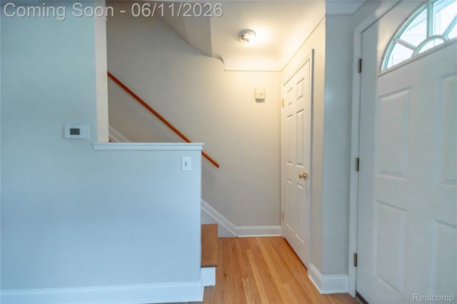 502 W Houstonia Avenue, Royal Oak, MI 48073
