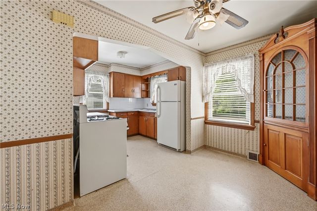 47 Renee Drive, Struthers, OH 44471