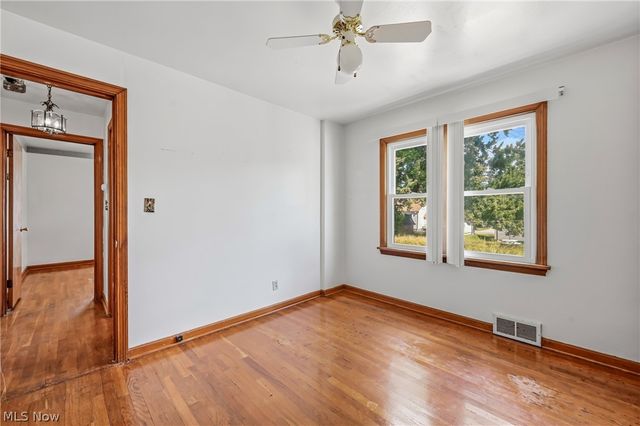 47 Renee Drive, Struthers, OH 44471