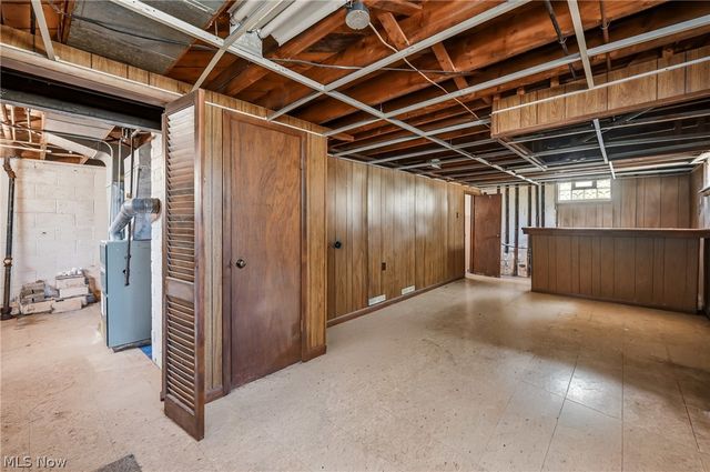47 Renee Drive, Struthers, OH 44471