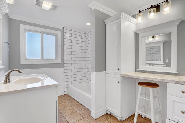 1336 Potter Boulevard, Bay Shore, NY 11706