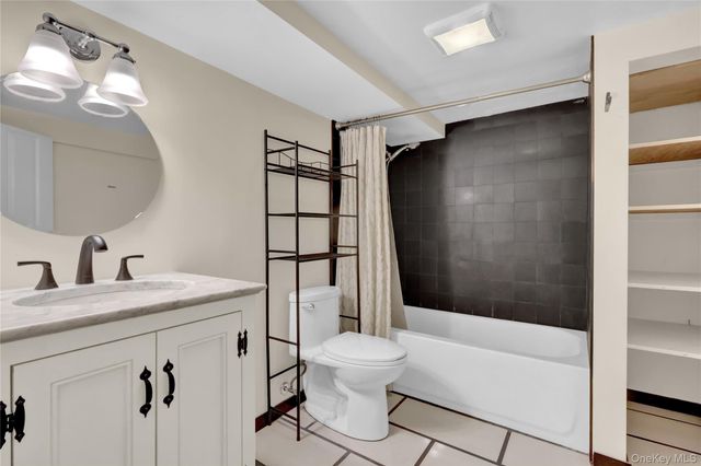 1336 Potter Boulevard, Bay Shore, NY 11706