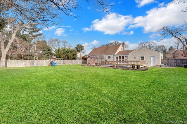 1336 Potter Boulevard, Bay Shore, NY 11706