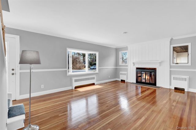 1336 Potter Boulevard, Bay Shore, NY 11706