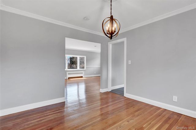 1336 Potter Boulevard, Bay Shore, NY 11706