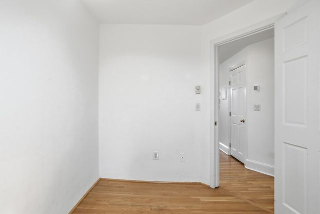 514 Massachusetts Ave. 5, Boston, MA 02118