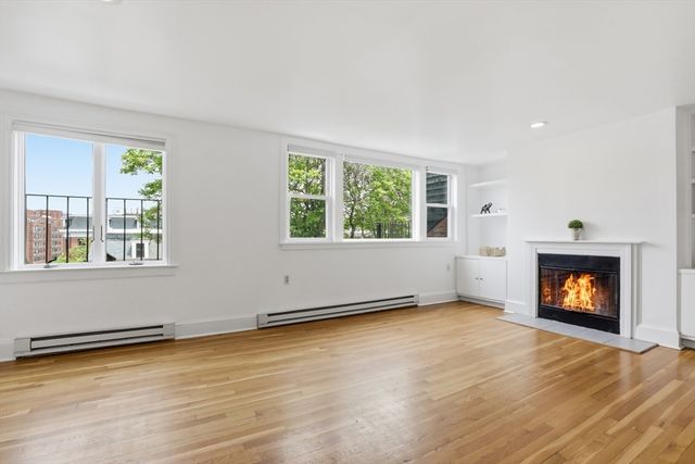 514 Massachusetts Ave. 5, Boston, MA 02118