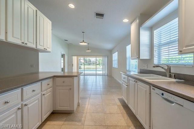 7872 Umberto CT, Naples, FL 34114