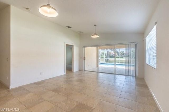 7872 Umberto CT, Naples, FL 34114