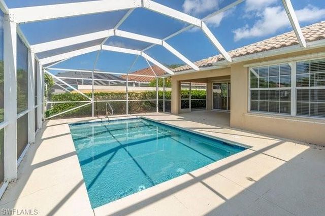 7872 Umberto CT, Naples, FL 34114