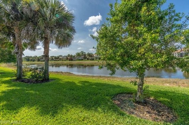 7872 Umberto CT, Naples, FL 34114