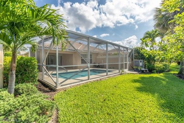 7872 Umberto CT, Naples, FL 34114