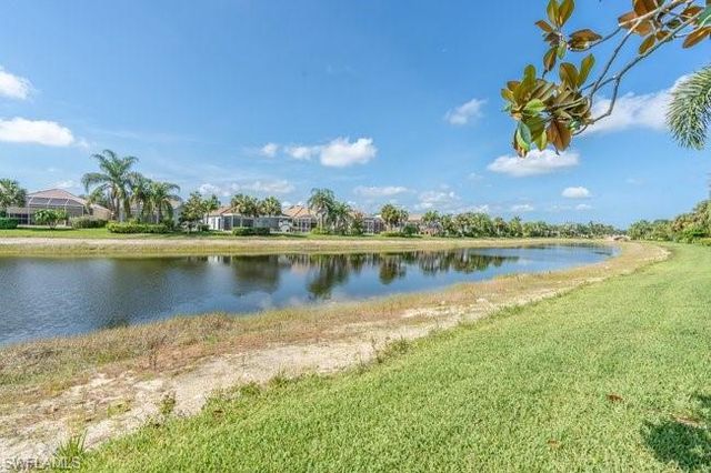 7872 Umberto CT, Naples, FL 34114