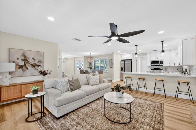 5710 SCOTT LAKE ROAD, Lakeland, FL 33813