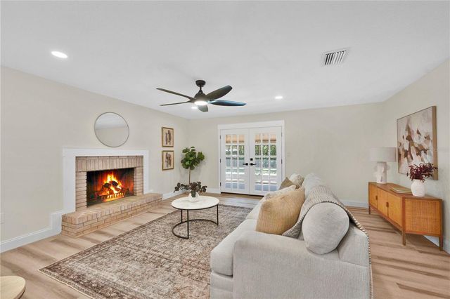 5710 SCOTT LAKE ROAD, Lakeland, FL 33813