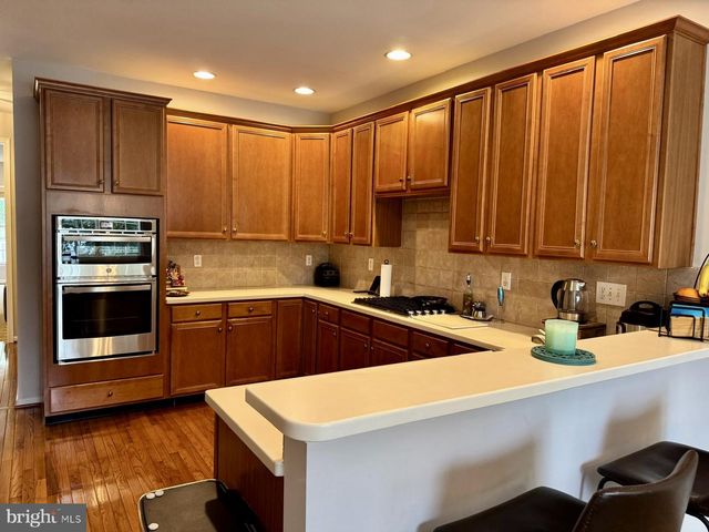 240 TORREY PINE CT, West Chester, PA 19380