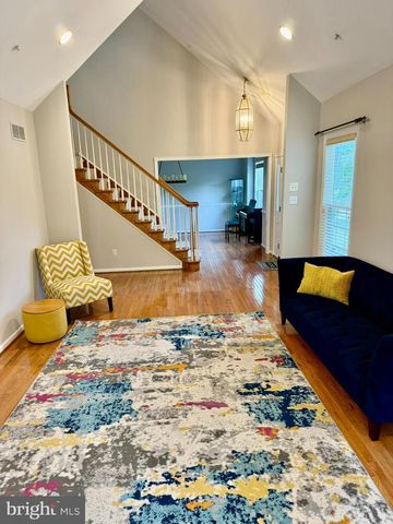 240 TORREY PINE CT, West Chester, PA 19380