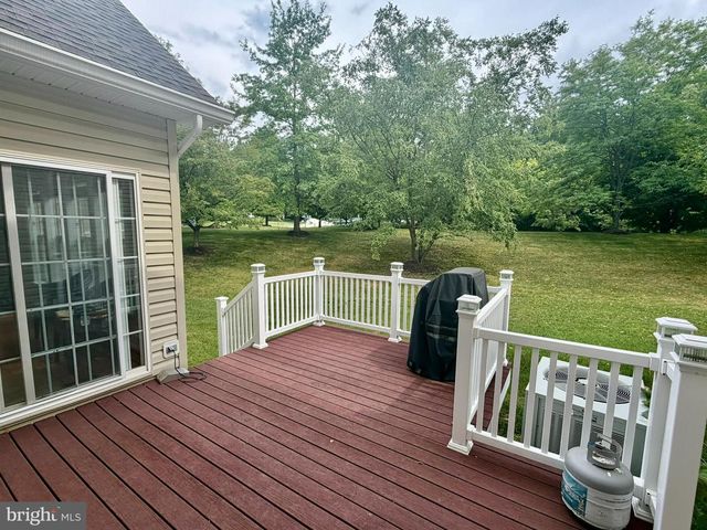 240 TORREY PINE CT, West Chester, PA 19380