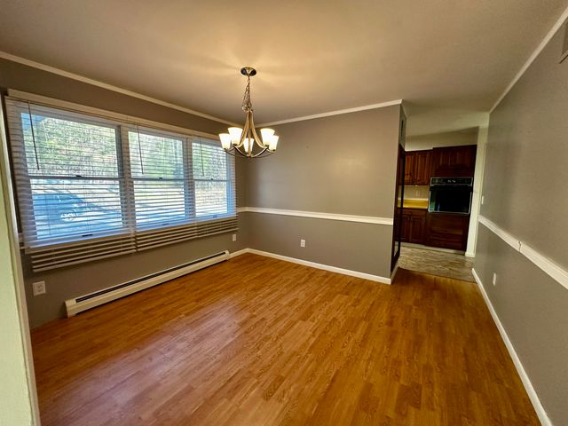 275 Reservoir Road, Peru, NY 12972