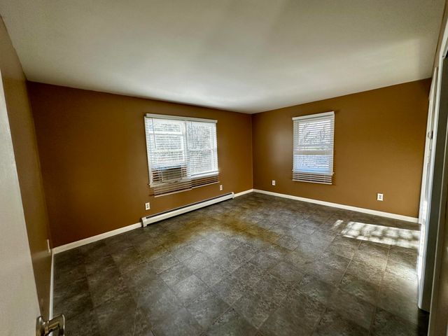 275 Reservoir Road, Peru, NY 12972