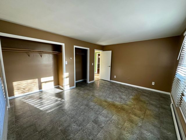 275 Reservoir Road, Peru, NY 12972