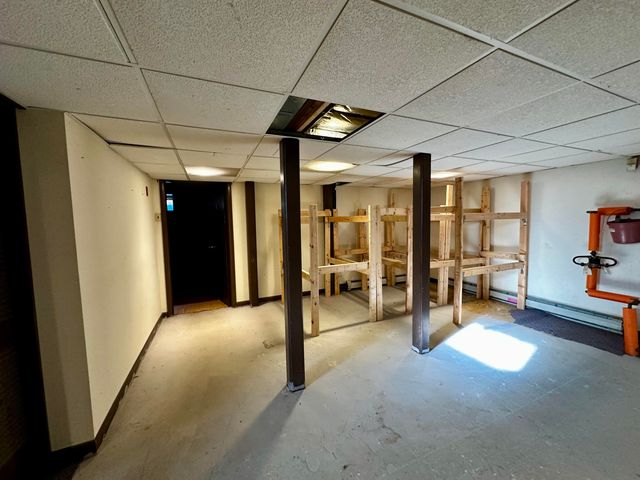 275 Reservoir Road, Peru, NY 12972