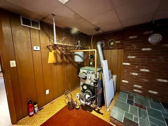 275 Reservoir Road, Peru, NY 12972