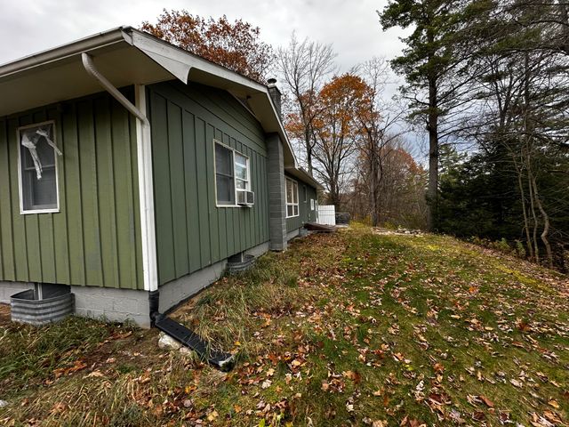 275 Reservoir Road, Peru, NY 12972