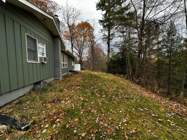 275 Reservoir Road, Peru, NY 12972