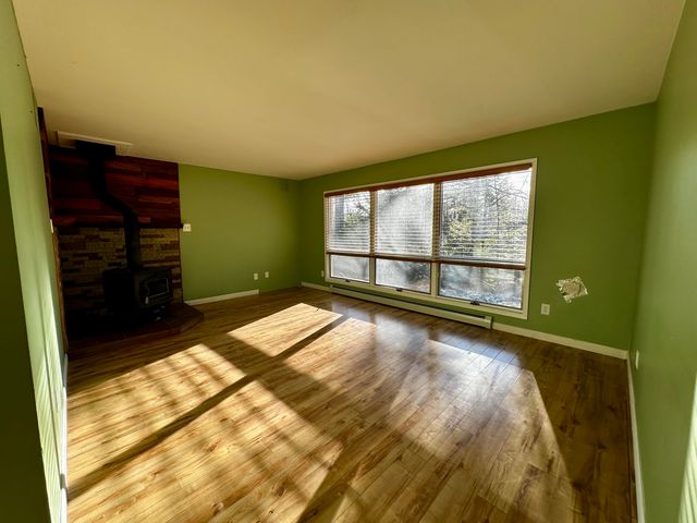 275 Reservoir Road, Peru, NY 12972