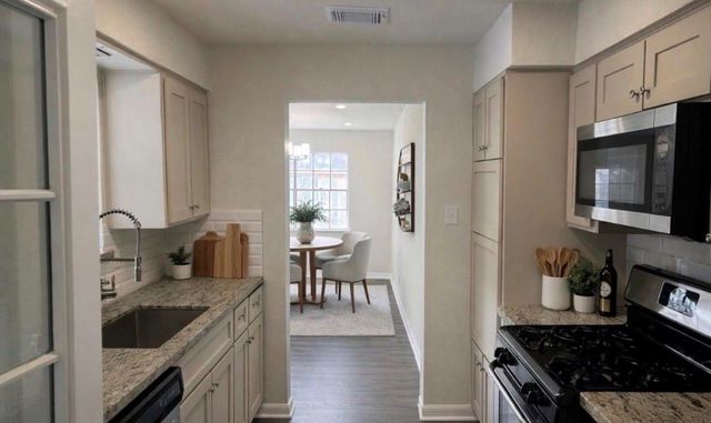10322 Sageburrow Drive, Houston, TX 77089
