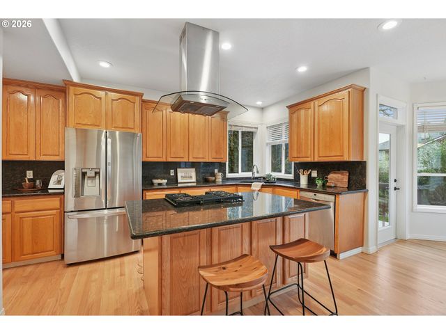 14258 Nw TRADEWIND St, Portland, OR 97229