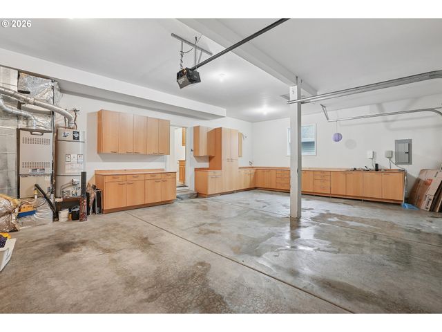 14258 Nw TRADEWIND St, Portland, OR 97229