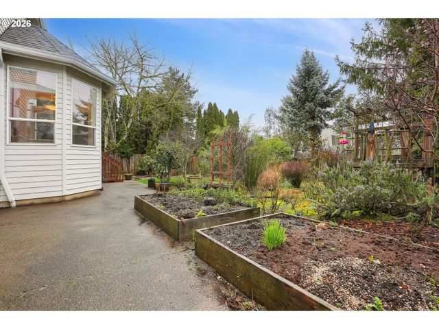 14258 Nw TRADEWIND St, Portland, OR 97229