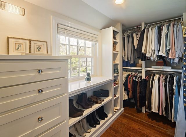 117 Forest St, Wellesley, MA 02481